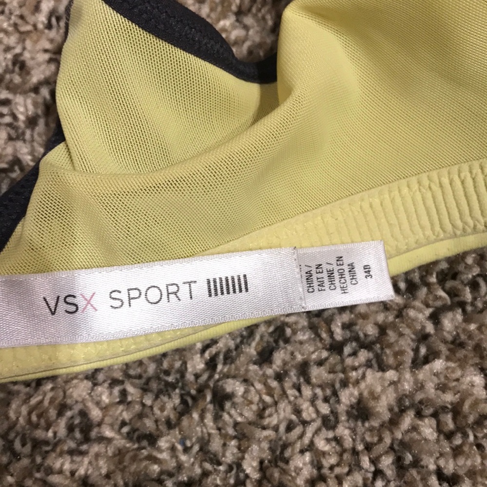 VS Sports Bra